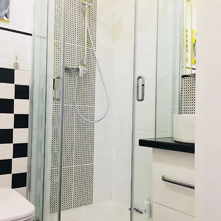 Studio Dworzec Gdanski Апартаменты *